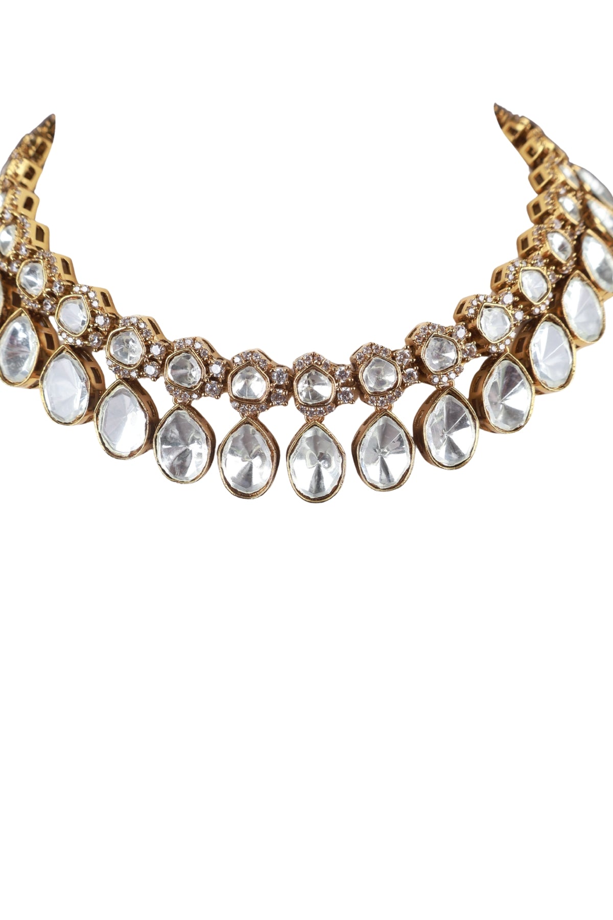 Fine Crafted Kundan Slim Necklace Set Premium Look