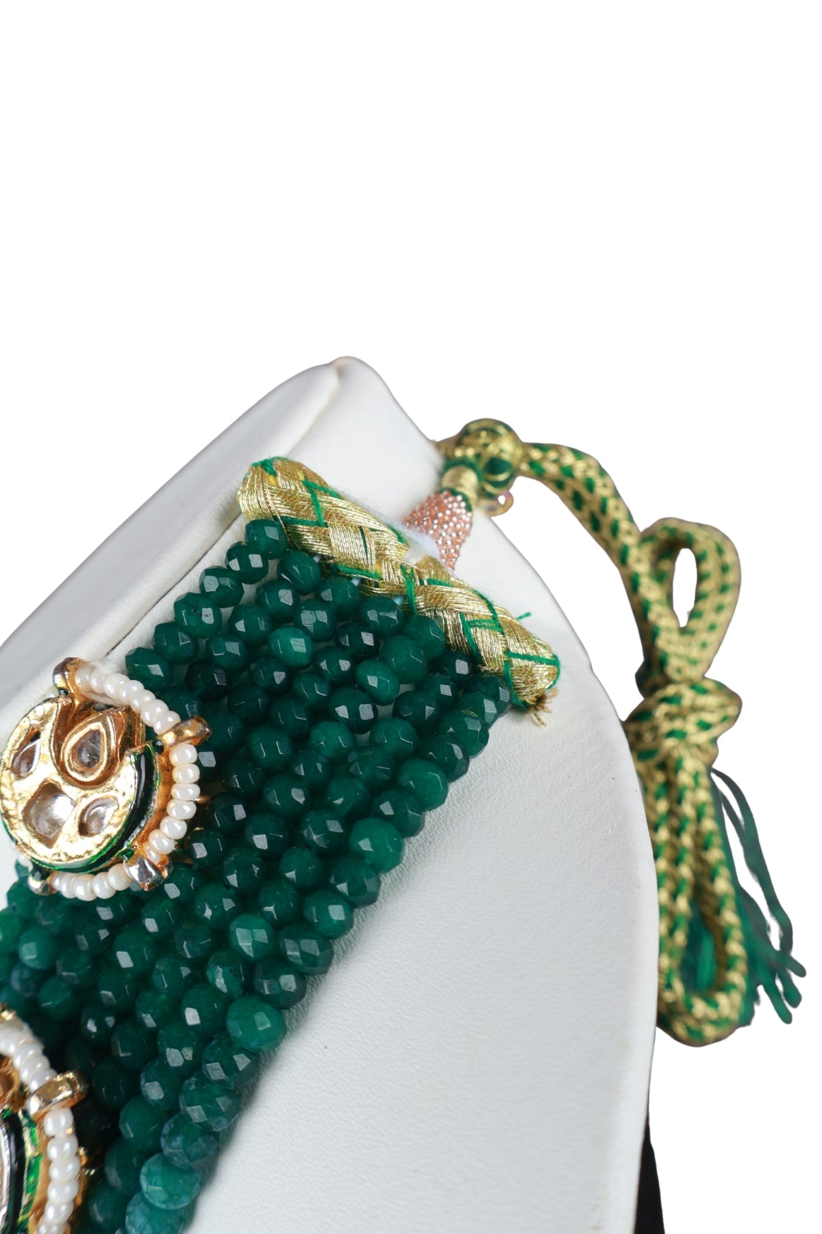Regal Kundan Necklace Set for Elegant Occasions