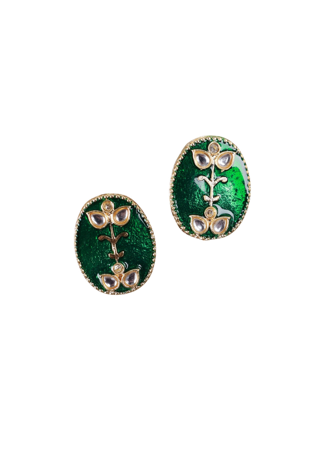 Elegant Pearl Necklace with Green Statement Pendant